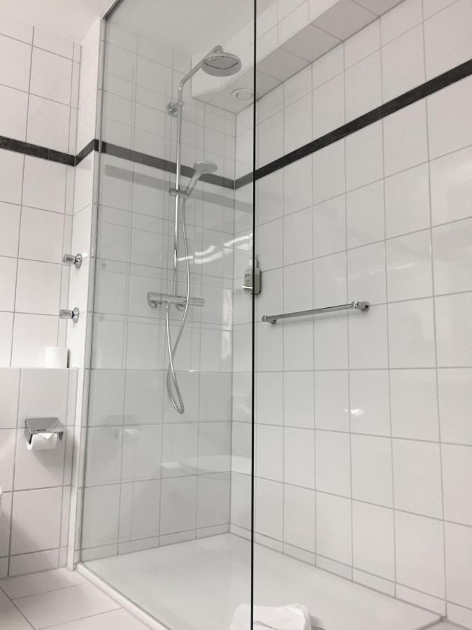Hotel Schweizer Hof 3*